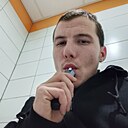 Знакомства: Денис, 23 года, Афипский