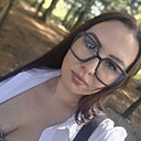 Знакомства: Даша, 27 лет, Артем