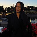 Знакомства: Полина, 23 года, Москва