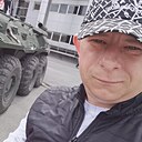 Знакомства: Евгений, 32 года, Тюмень