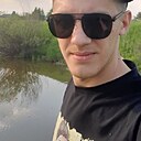 Знакомства: Максим, 33 года, Боготол