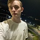Знакомства: Даниил, 20 лет, Новомосковск