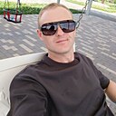 Знакомства: Валентин, 31 год, Бугульма
