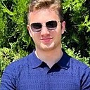 Знакомства: Данил, 25 лет, Луганск