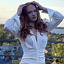Знакомства: Alina, 19 лет, Черкассы