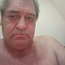 Знакомства: Валера, 57 лет, Красноармейск