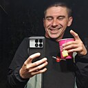 Знакомства: Жора, 32 года, Новоазовск