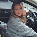 Знакомства: Анютка, 37 лет, Северск
