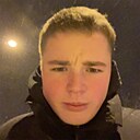 Знакомства: Александр, 18 лет, Луга