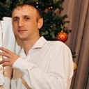 Знакомства: Виталик, 33 года, Бузулук