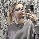 Знакомства: Ксения, 18 лет, Волжский