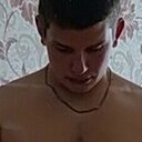 Знакомства: Артём, 20 лет, Уссурийск