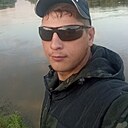 Знакомства: Денис, 23 года, Ялуторовск