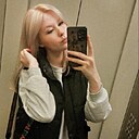 Знакомства: Violetta, 25 лет, Мурманск