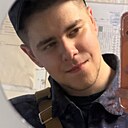 Знакомства: Максим, 22 года, Новошахтинск