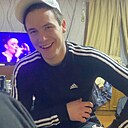 Знакомства: Артём, 20 лет, Псков