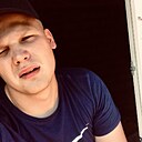 Знакомства: Кирилл, 31 год, Елизово