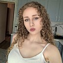 Знакомства: Ангелина, 18 лет, Солнечногорск