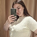 Знакомства: Варя, 28 лет, Санкт-Петербург