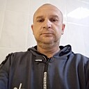 Знакомства: Виталик, 39 лет, Людиново
