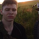 Знакомства: Александер, 18 лет, Петриков