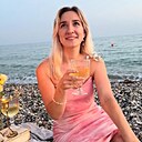 Знакомства: Ксения, 26 лет, Симферополь