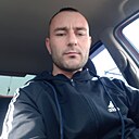 Знакомства: Стрелец, 37 лет, Тюмень