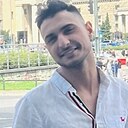 Знакомства: Джони, 28 лет, Варшава