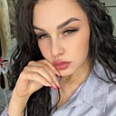 Знакомства: Карина, 28 лет, Екатеринбург