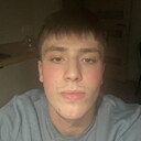 Знакомства: Макс, 18 лет, Москва