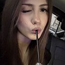Знакомства: Викаа, 18 лет, Хабаровск