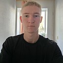 Знакомства: Дмитрий, 18 лет, Курган