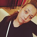 Знакомства: Елена, 28 лет, Челябинск