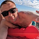 Знакомства: Иван, 28 лет, Киров