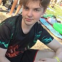 Знакомства: Илья, 18 лет, Иглино