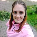 Знакомства: Галина, 27 лет, Круглое