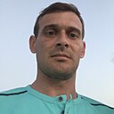 Знакомства: Максим, 41 год, Ялта