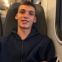 Знакомства: Егор, 18 лет, Москва