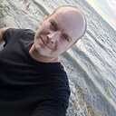 Знакомства: Ян, 31 год, Челябинск
