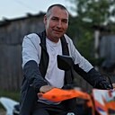 Знакомства: Андрей, 30 лет, Сарапул