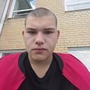 Знакомства: Сеня, 18 лет, Челябинск