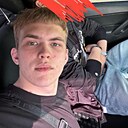 Знакомства: Максим, 19 лет, Санкт-Петербург