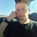 Знакомства: Даня, 24 года, Нурлат