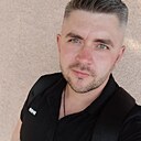 Знакомства: Александр, 35 лет, Брянка