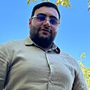 Знакомства: Albert, 23 года, Ереван