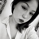 Знакомства: Алëна, 19 лет, Симферополь