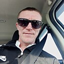 Знакомства: Дэн, 27 лет, Миллерово