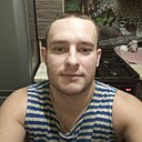 Знакомства: Артём, 26 лет, Липецк