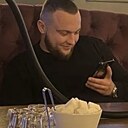 Знакомства: Денис, 38 лет, Миллерово
