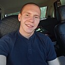Знакомства: Кирилл, 26 лет, Оленегорск